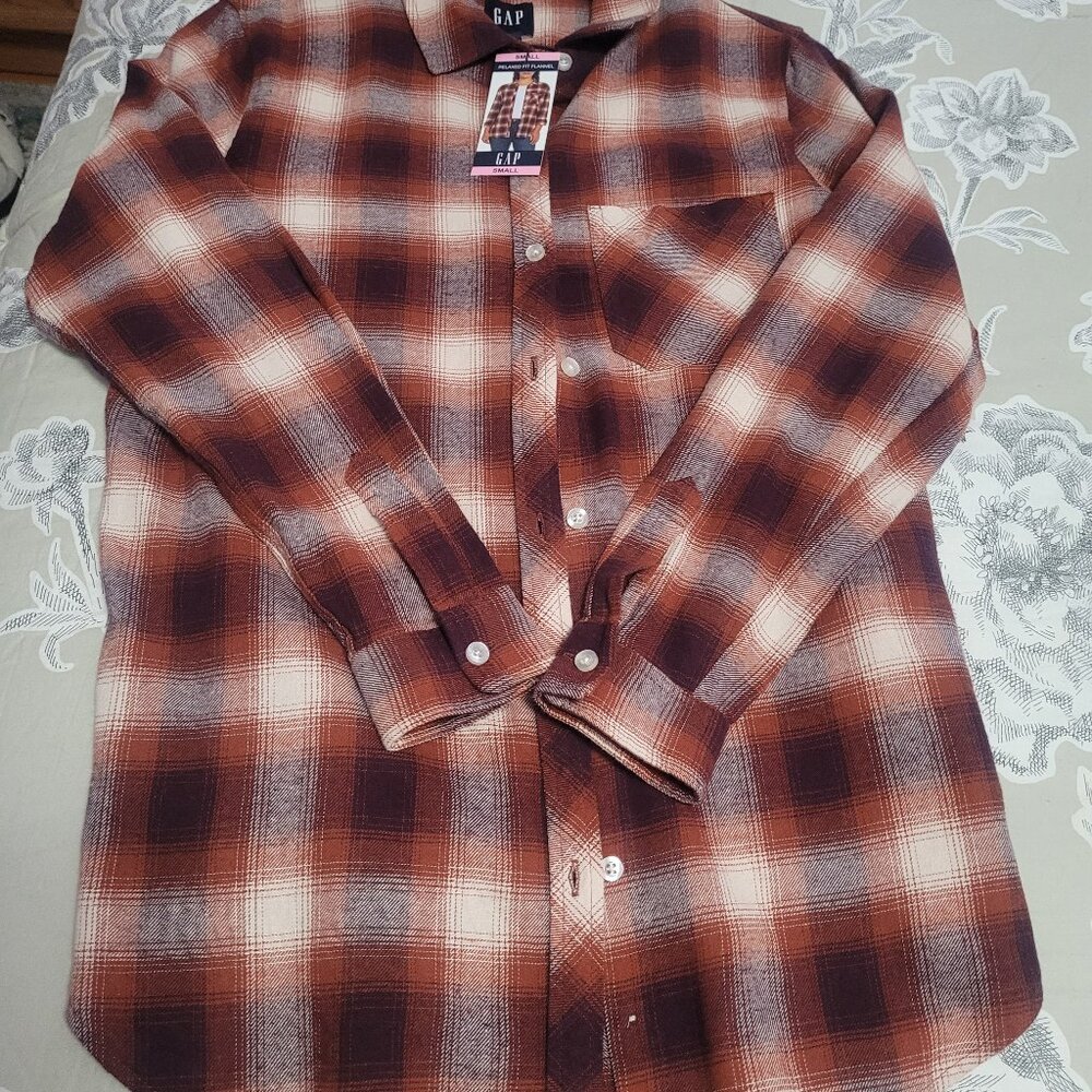 GAP Cotton Flannel Maroon/Rust Oversize Boyfriend Style Shirt Size Small NWT